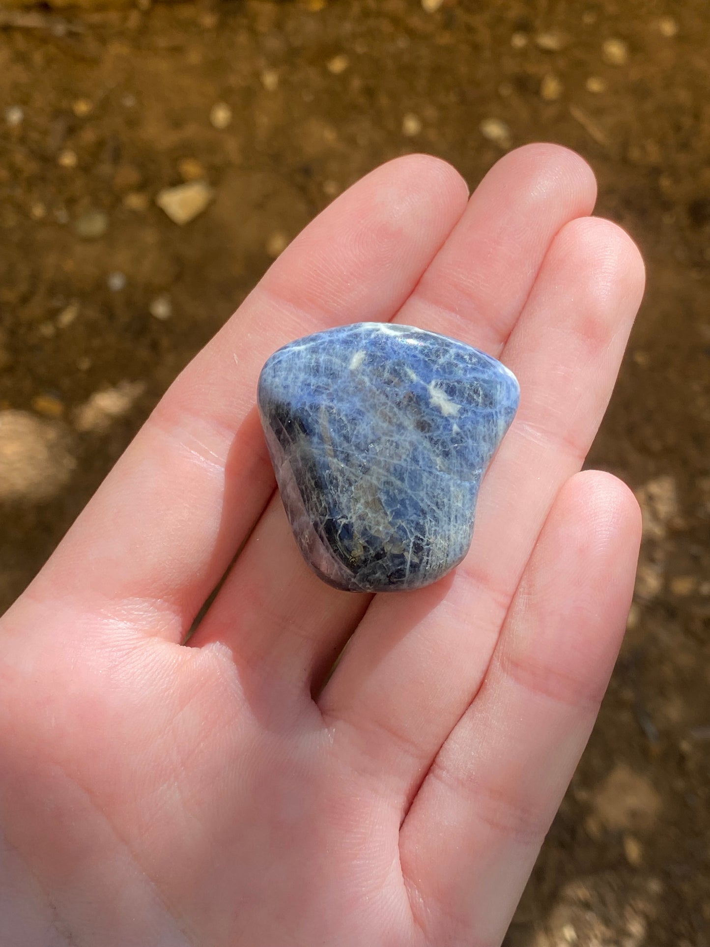 Sodalite burattata