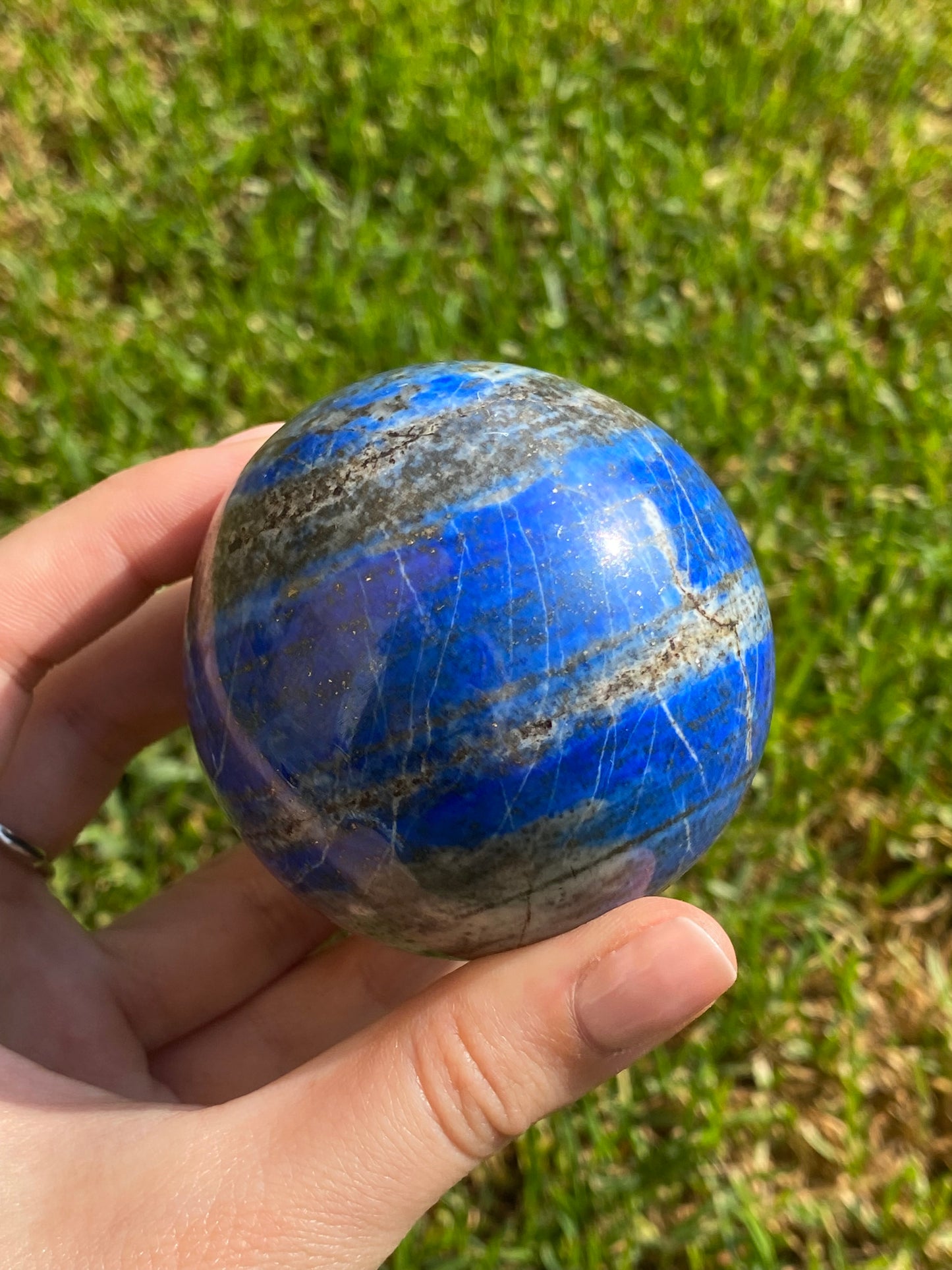 Sfera in lapislazzuli