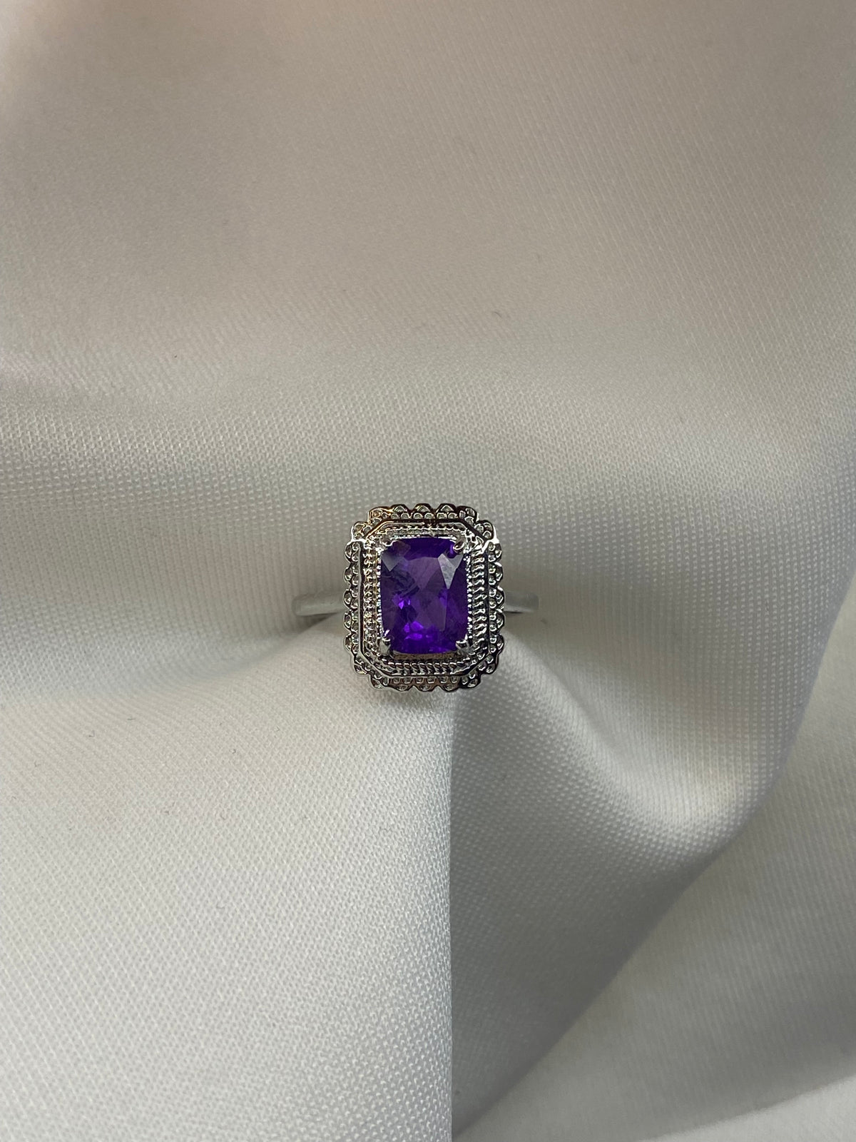Anello Ametista