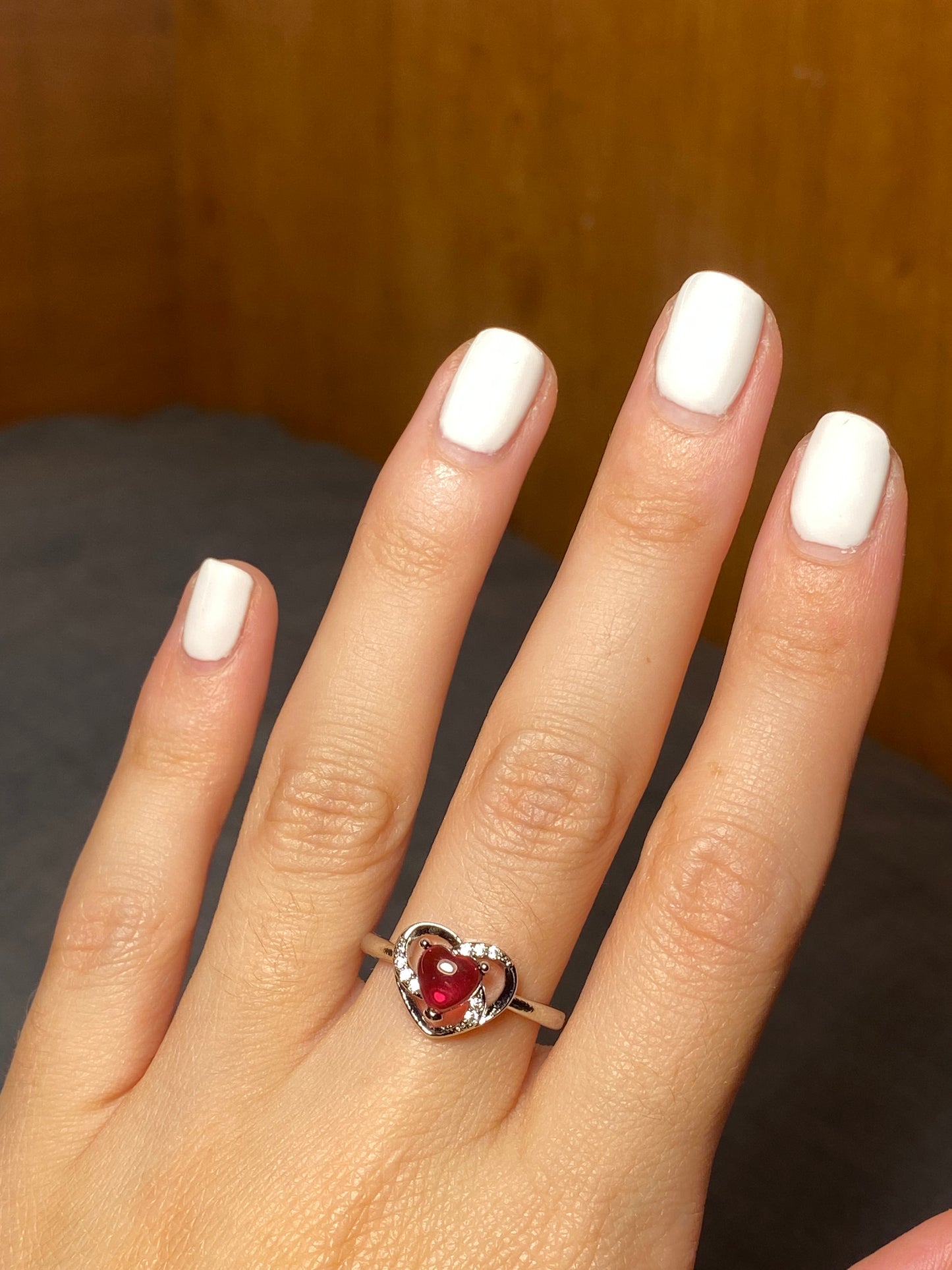 Anello GRANATO ROSSO cuore spirale