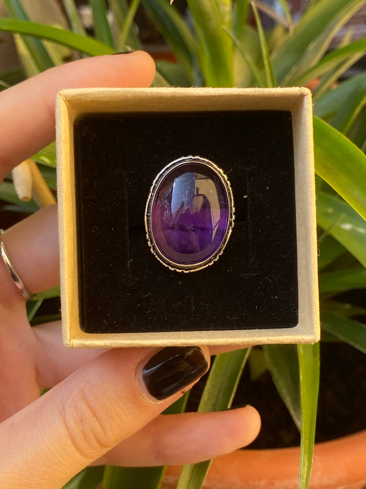 Anello ovale con ametista regolabile in argento 925