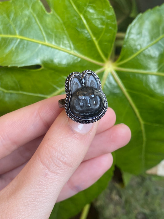 Anello labubu con ossidiana argentata