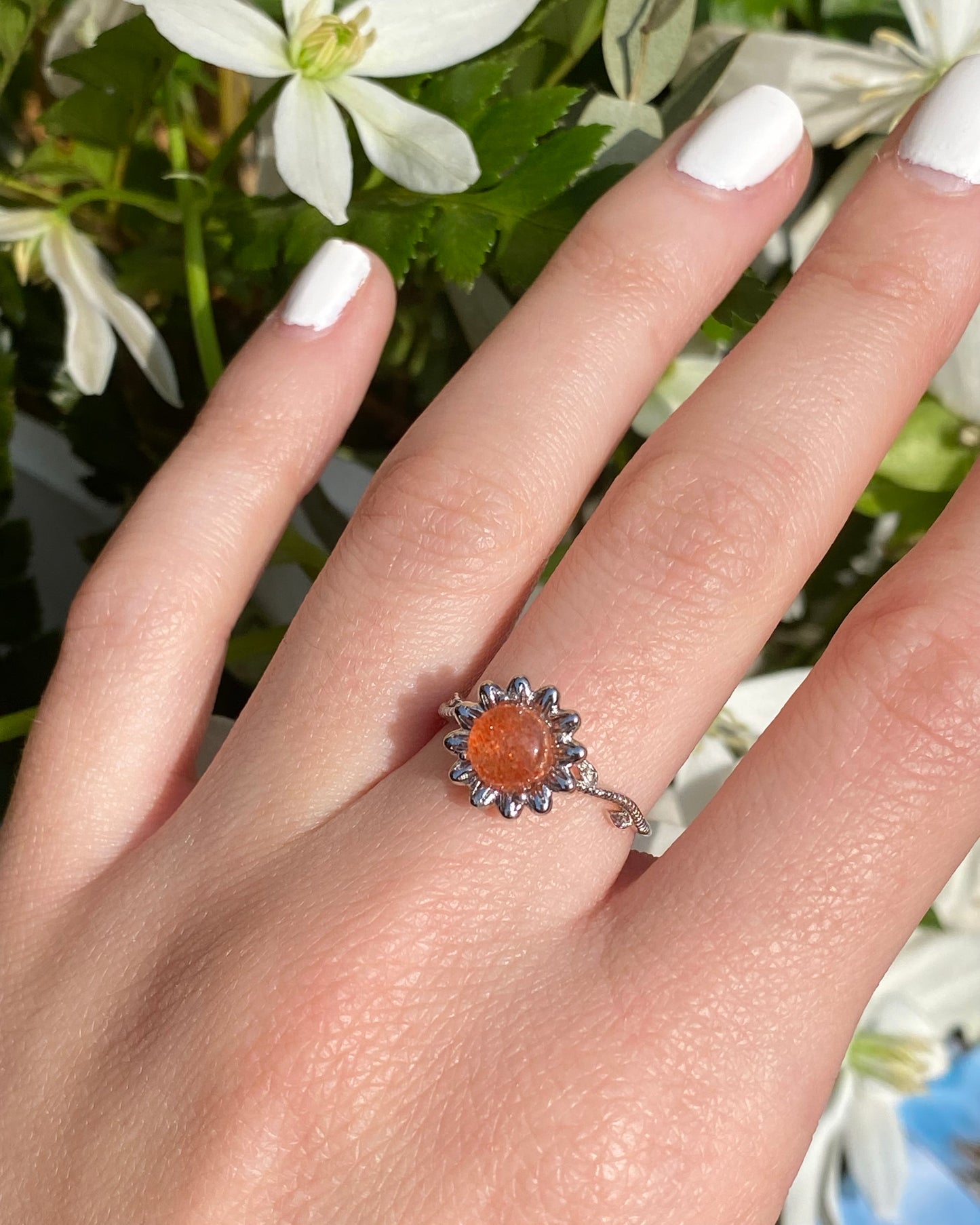 Anello girasole con pietra del sole