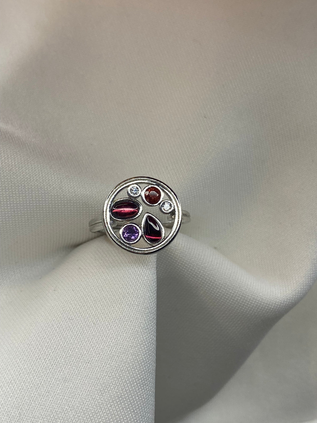 Anello Granato e Ametista cerchio