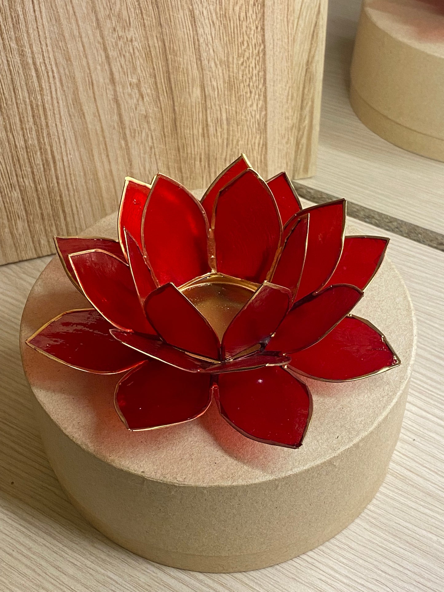 Porta candele fiore di loto in conchiglia Capiz