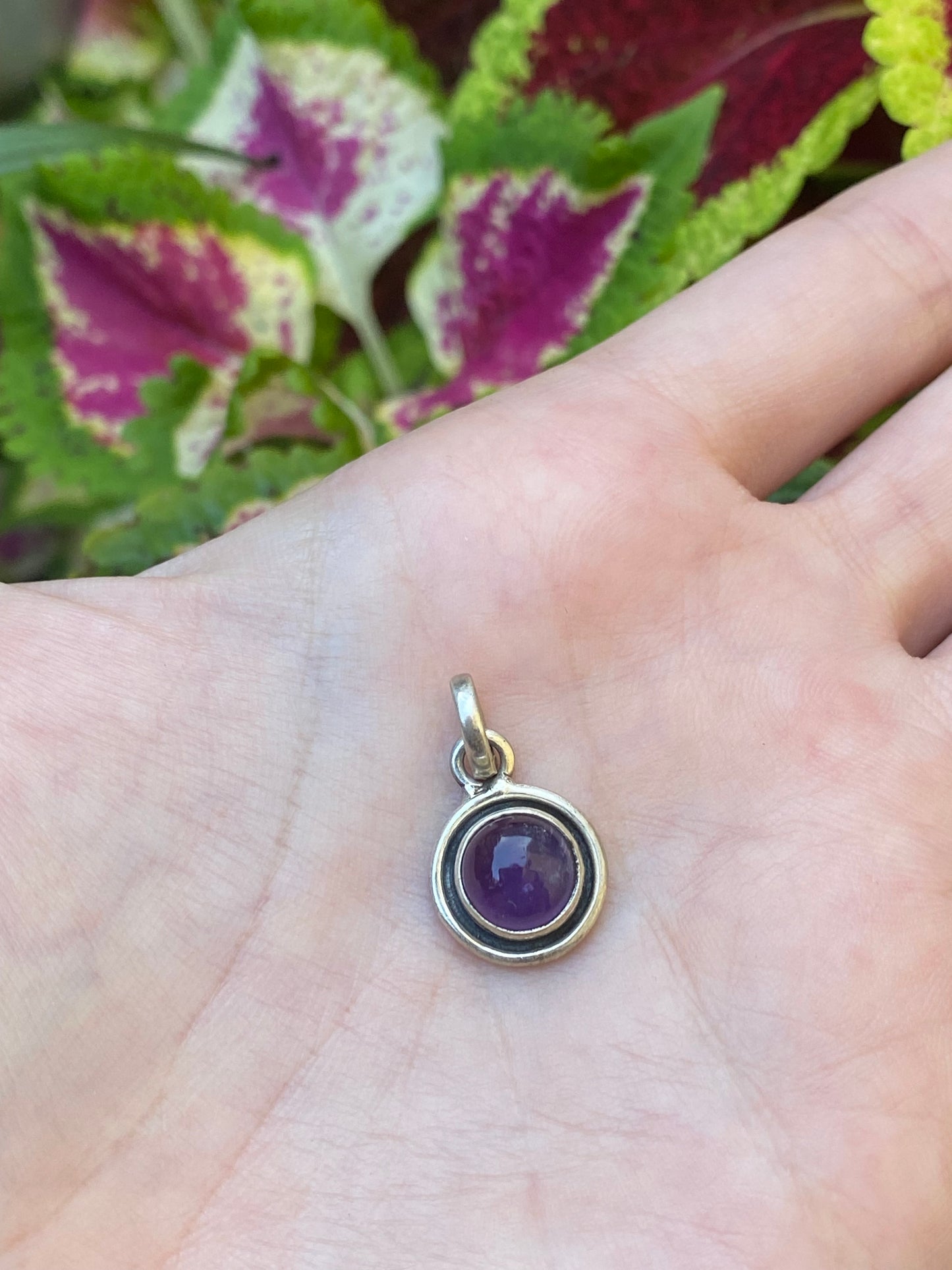 Ciondolo in ametista       (argento 925)