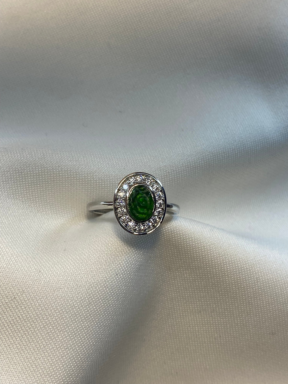 Anello Diopside Intaglio rosa