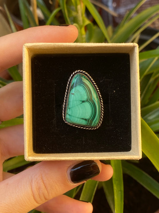 Anello con malachite regolabile in argento 925