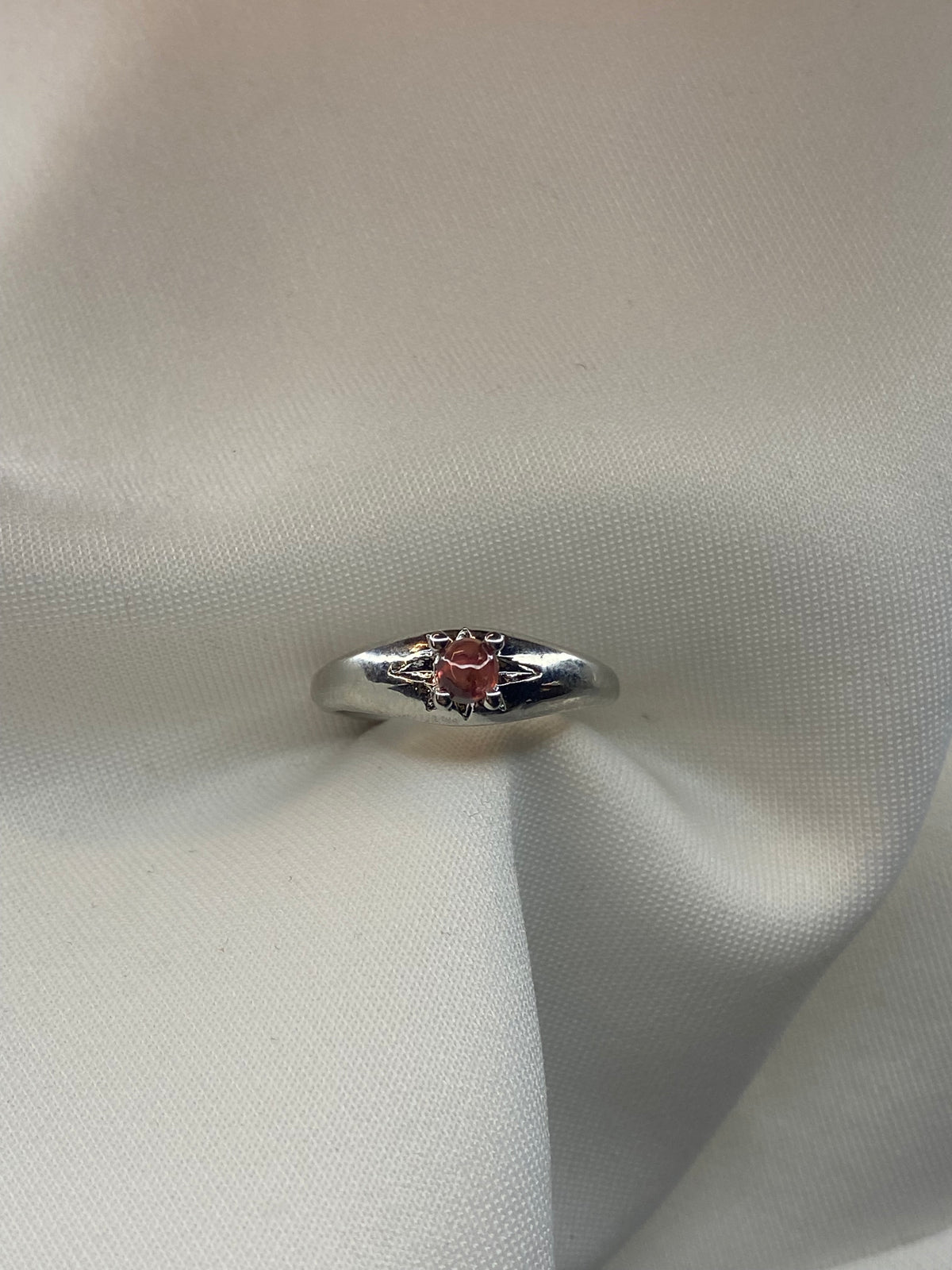 Anello Granato stella