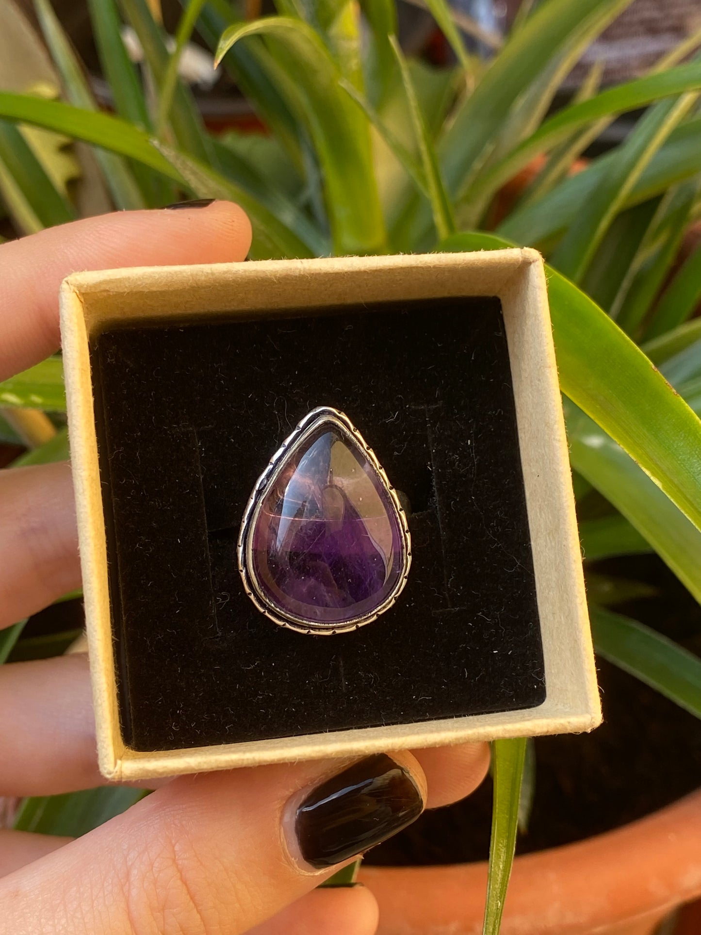 Anello goccia con ametista  regolabile in argento 925